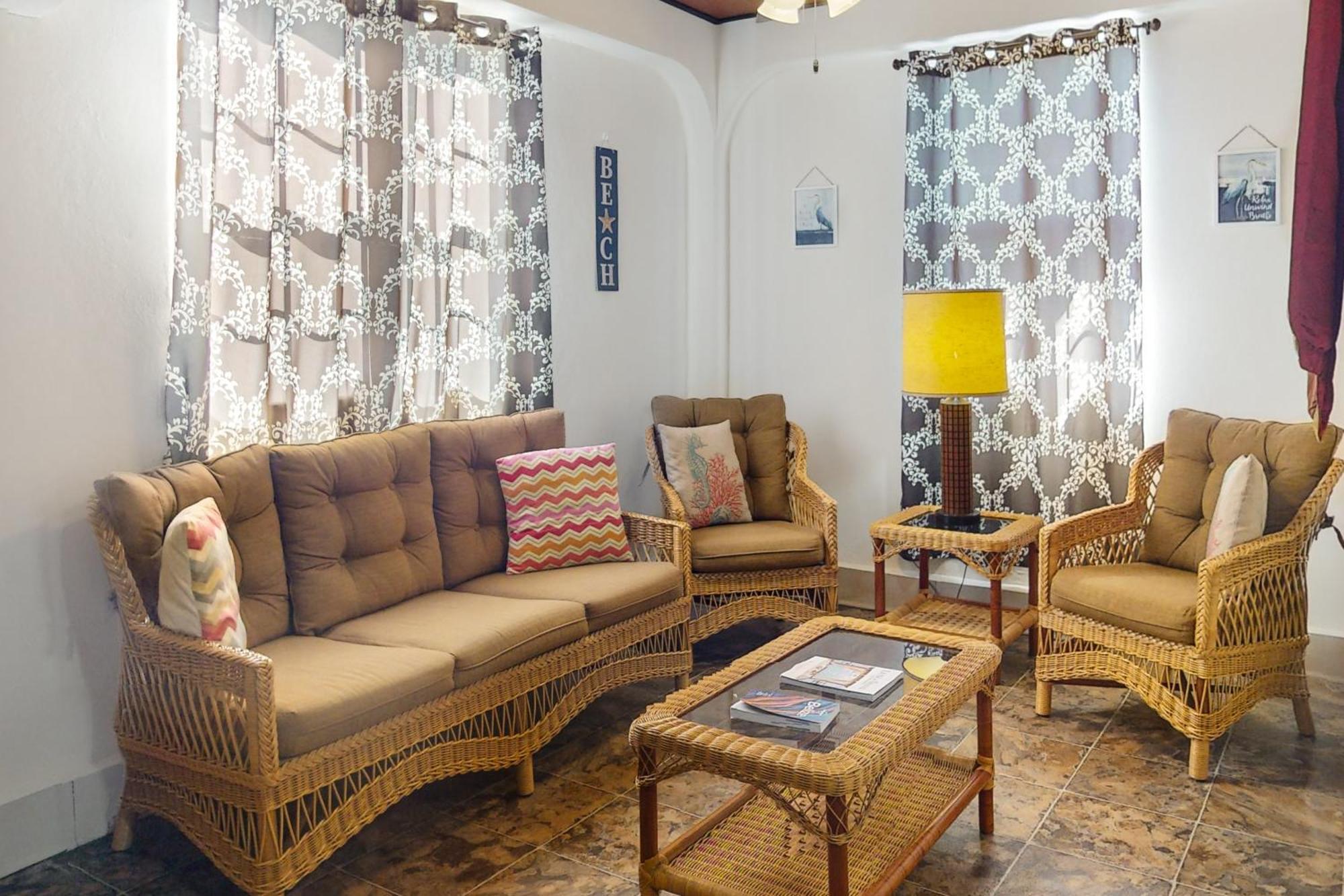 Hummingbird Home Suites Сан-Педро Номер фото