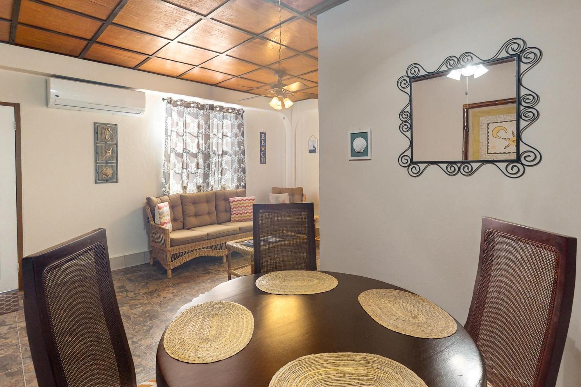 Hummingbird Home Suites Сан-Педро Номер фото